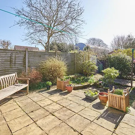 Host & - Holmlea Tatil Evi