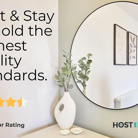 Host & - Holmlea * Lockton
