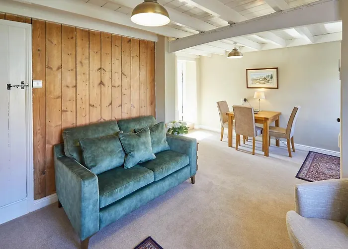 Host & - Holmlea Vakantiehuis Lockton